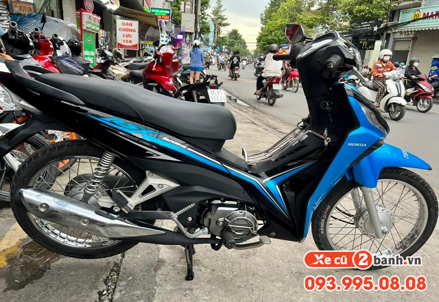 Nên mua xe máy nào cho học sinh cấp 3 - 6