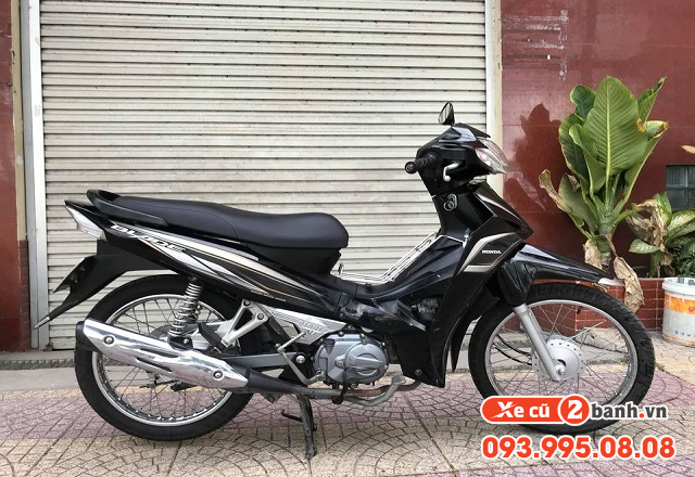 Nên mua xe máy nào cho học sinh cấp 3 - 5